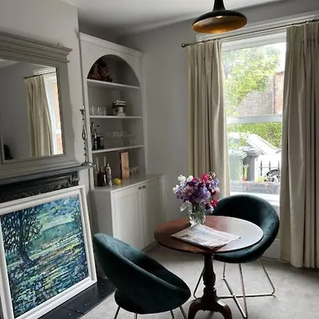 Apartament The Ranelagh Townhouse *